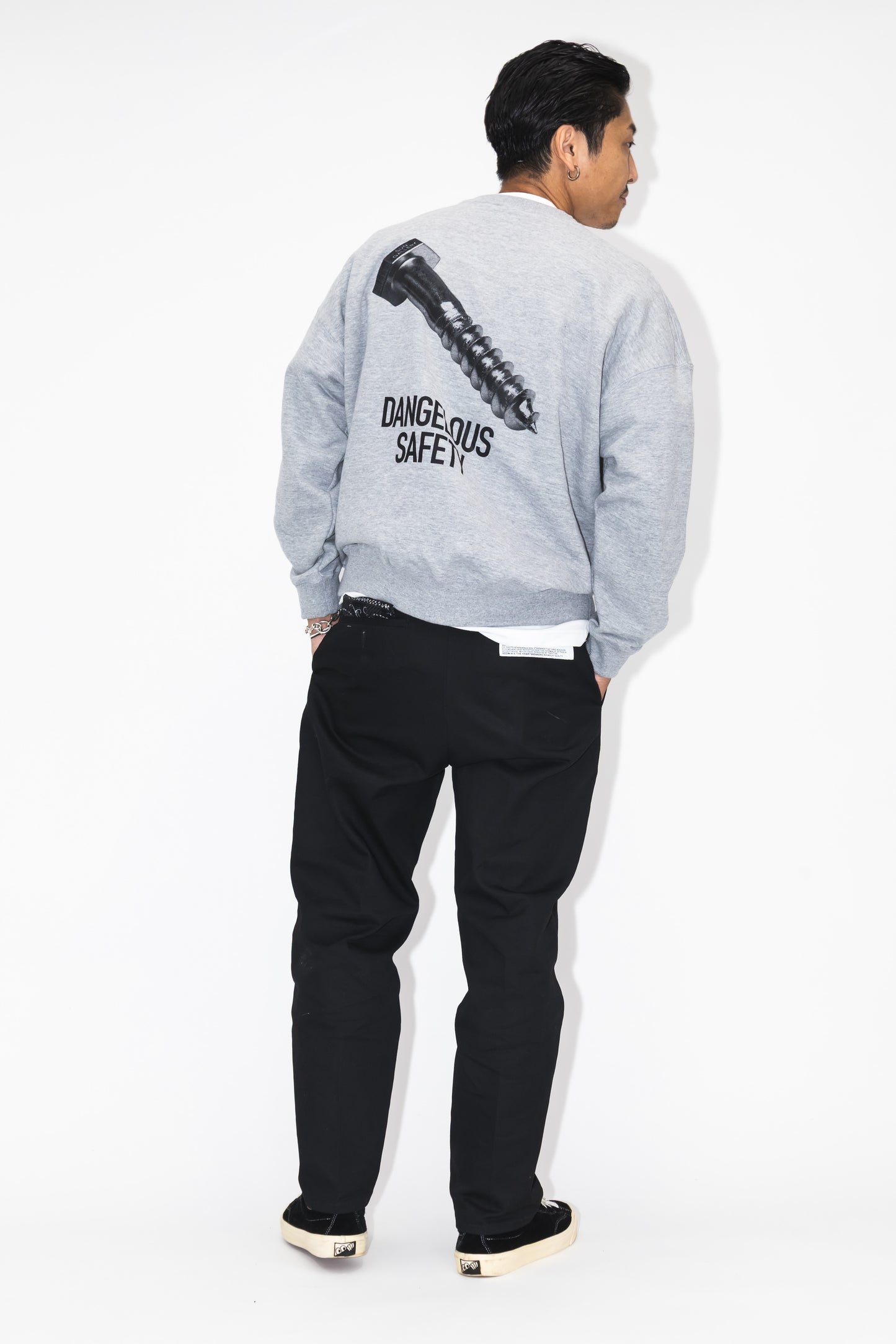 OVERSIZED SWEATSHIRT “SCREW”