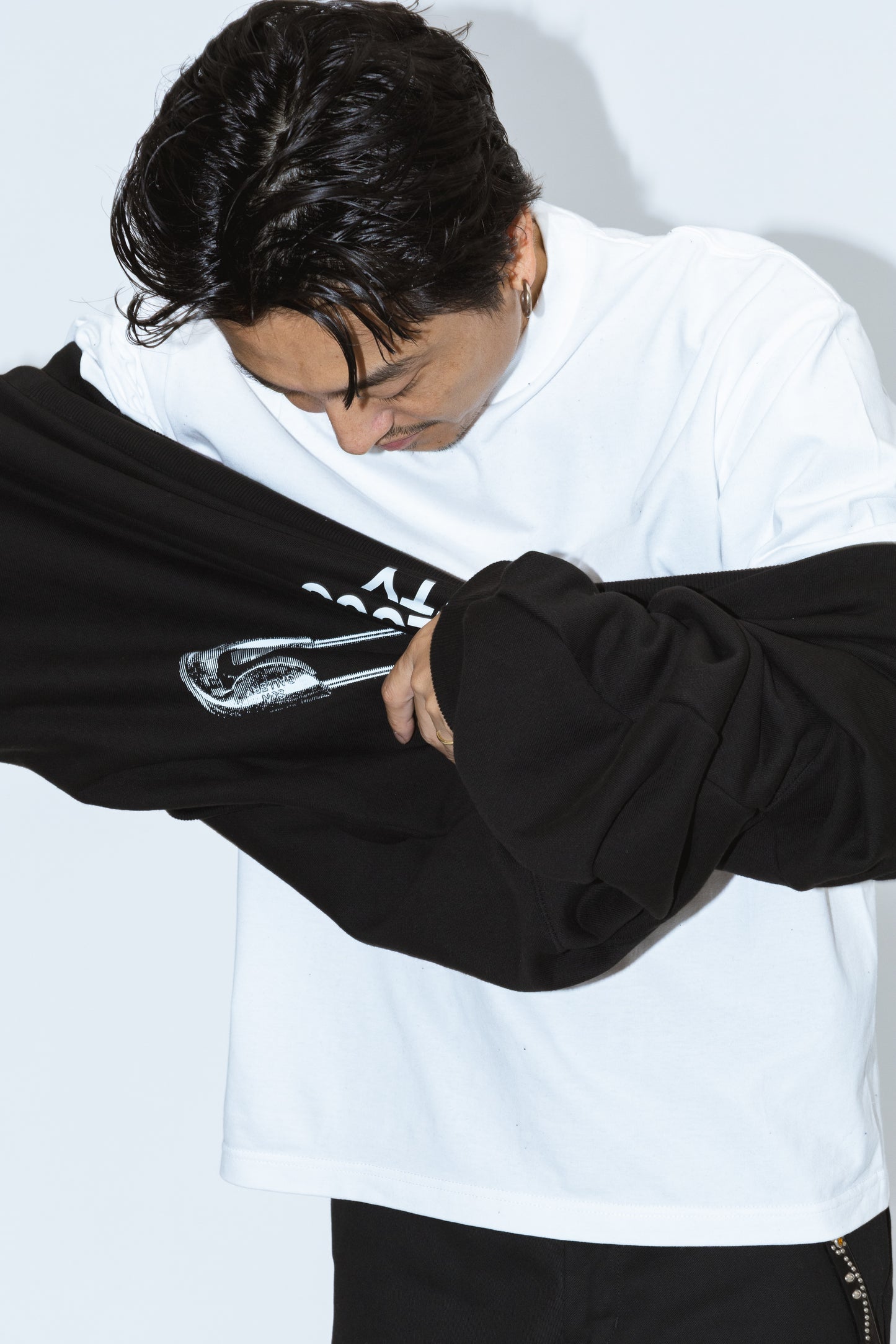 OVERSIZED SWEATSHIRT “SAFETY-PIN”