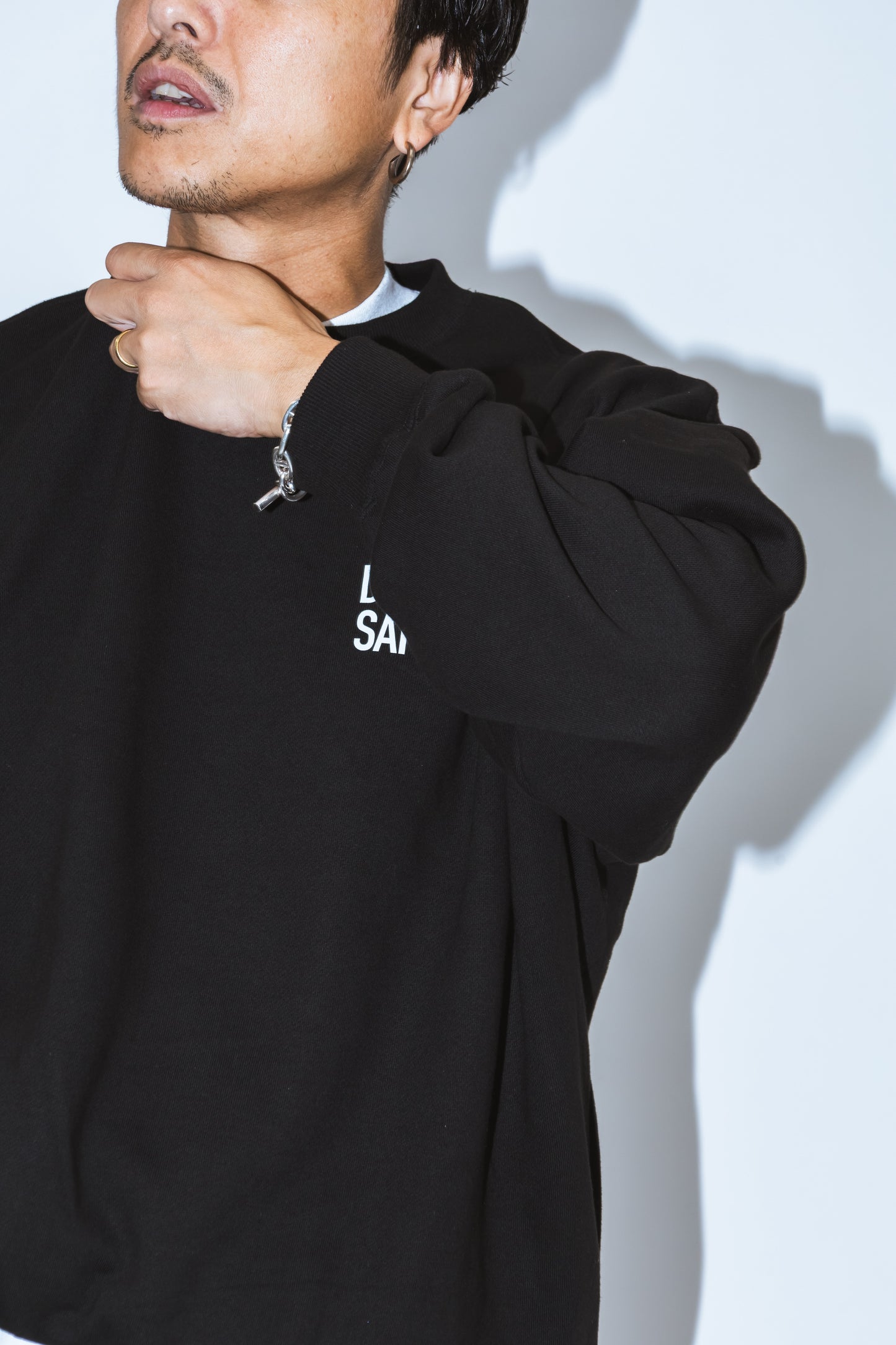 OVERSIZED SWEATSHIRT “SAFETY-PIN”