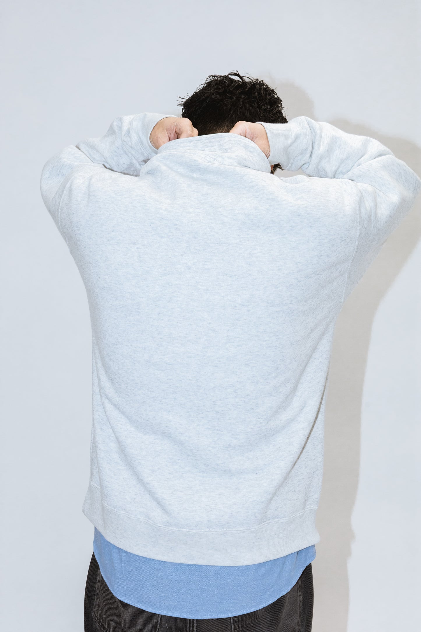 SG EMBLEM QUARTER ZIP SWEATSHIRT