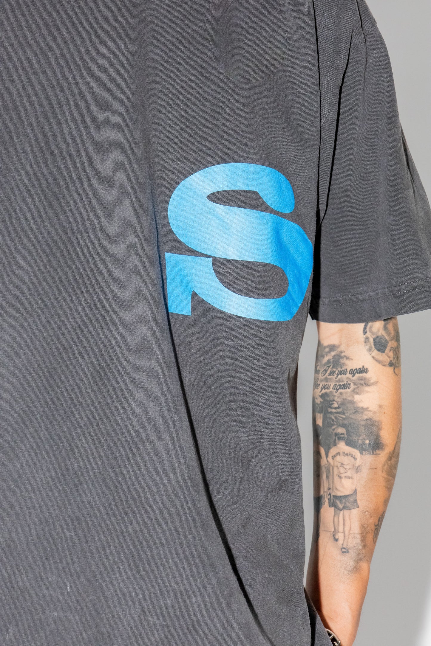 "S TYPO" T-SHIRT