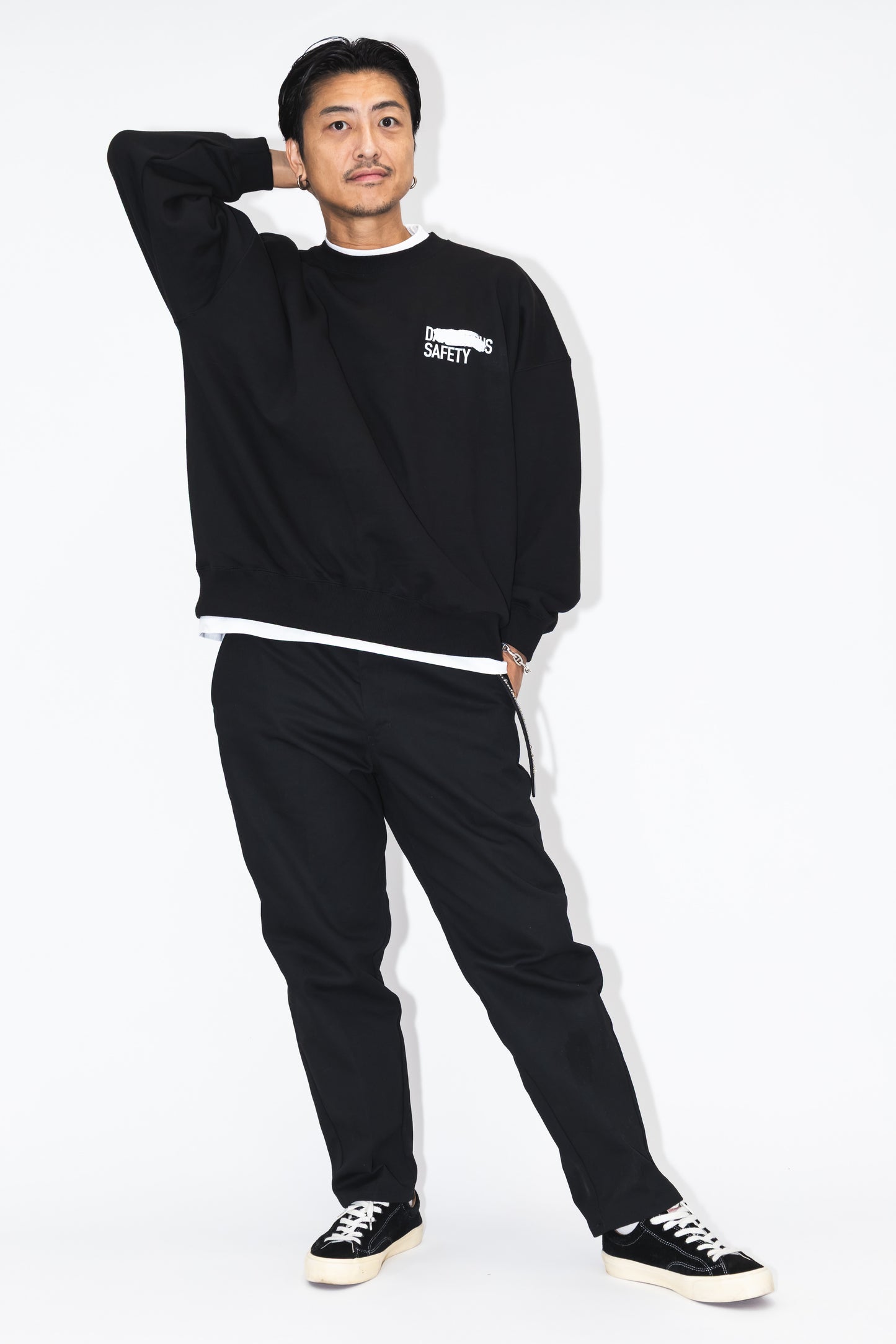 OVERSIZED SWEATSHIRT “SAFETY-PIN”