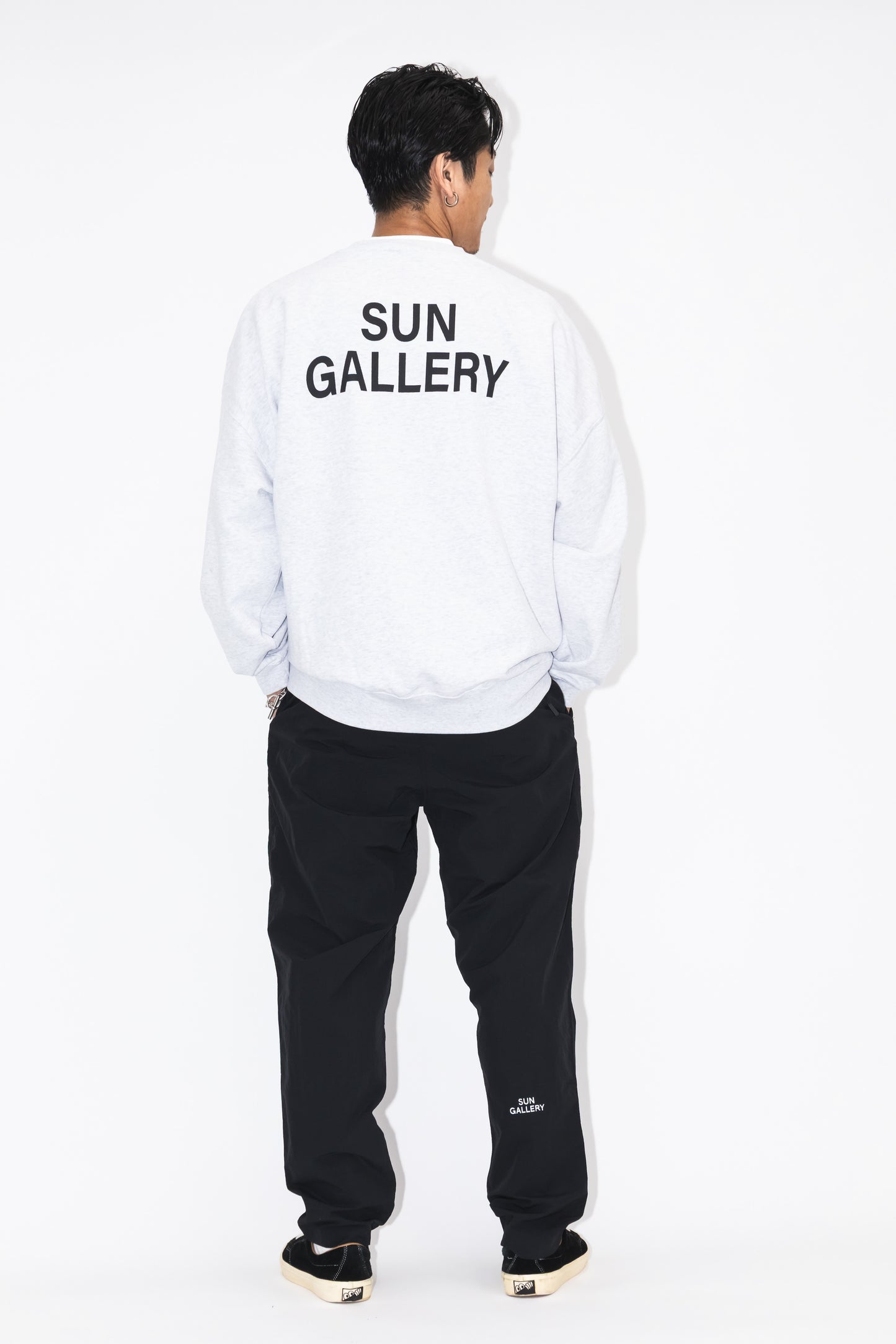 LIGHTWEIGHT NYLON PANTS