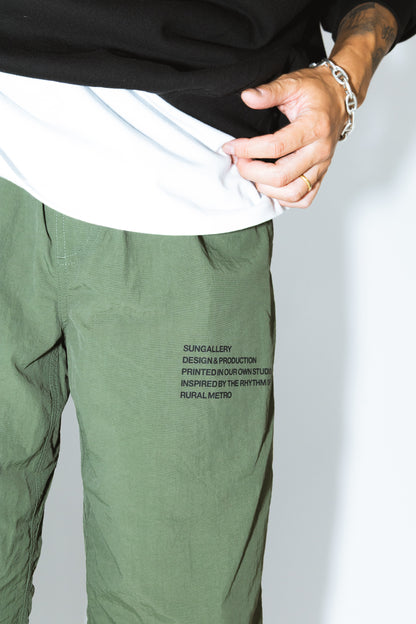 LIGHTWEIGHT NYLON PANTS