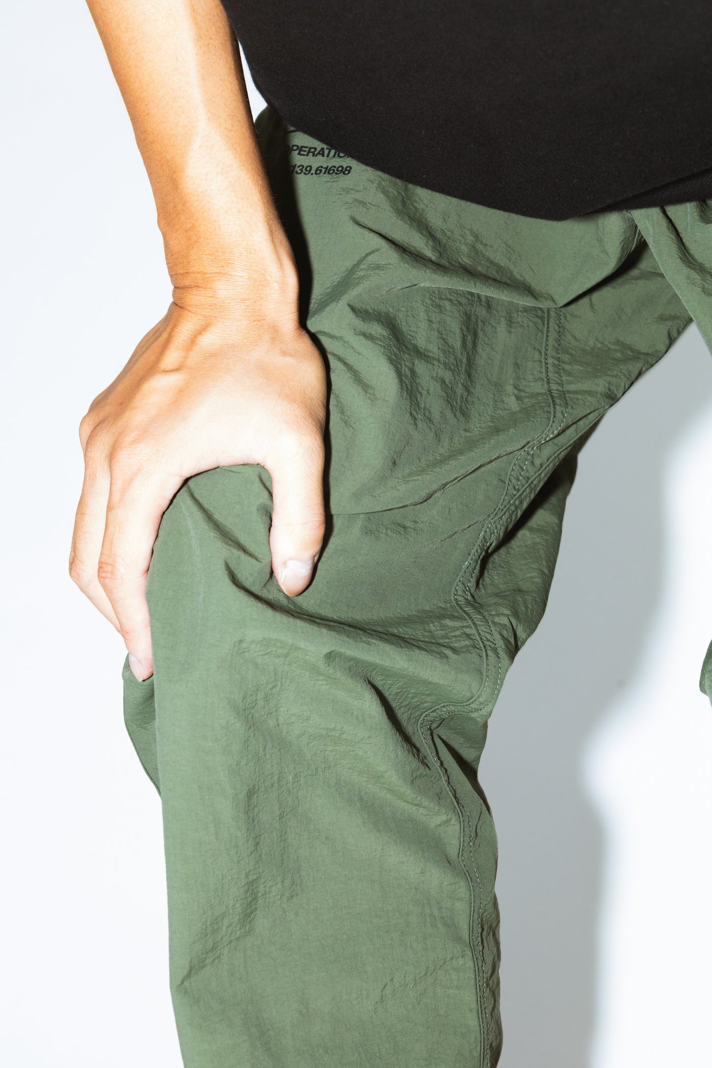 LIGHTWEIGHT NYLON PANTS