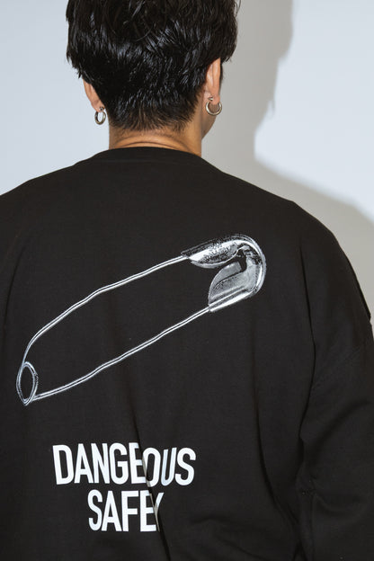 OVERSIZED SWEATSHIRT “SAFETY-PIN”