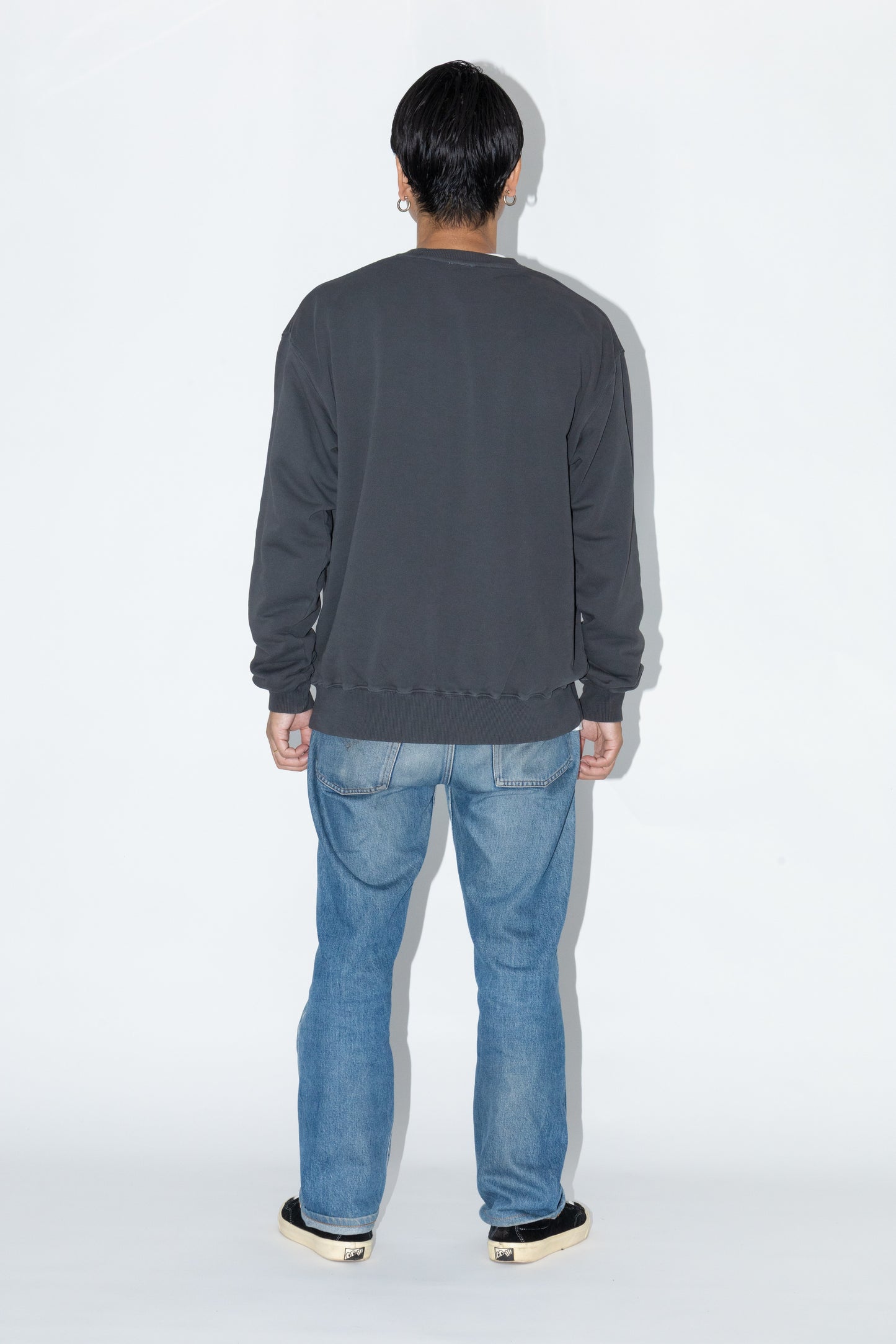 PIGMENT DYED SWEATSHIRT “STARDUST”