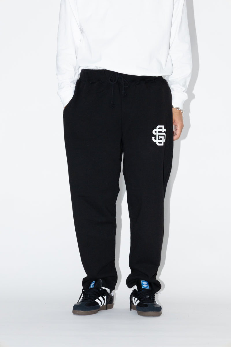 SG EMBLEM 10oz SWEATPANTS - ブラック×ホワイト