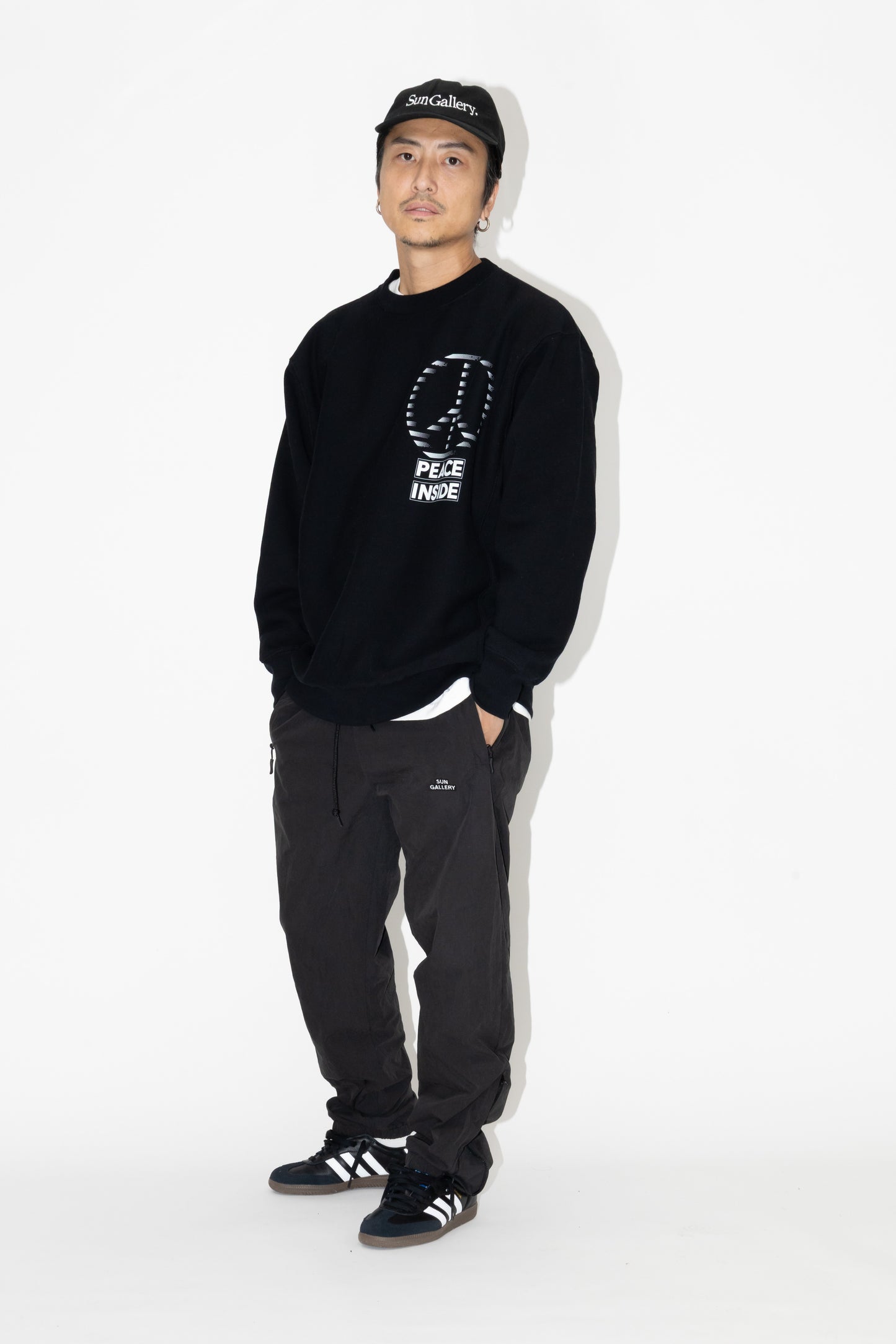 CREWNECK SWEATSHIRT “PEACEFUL MIND“