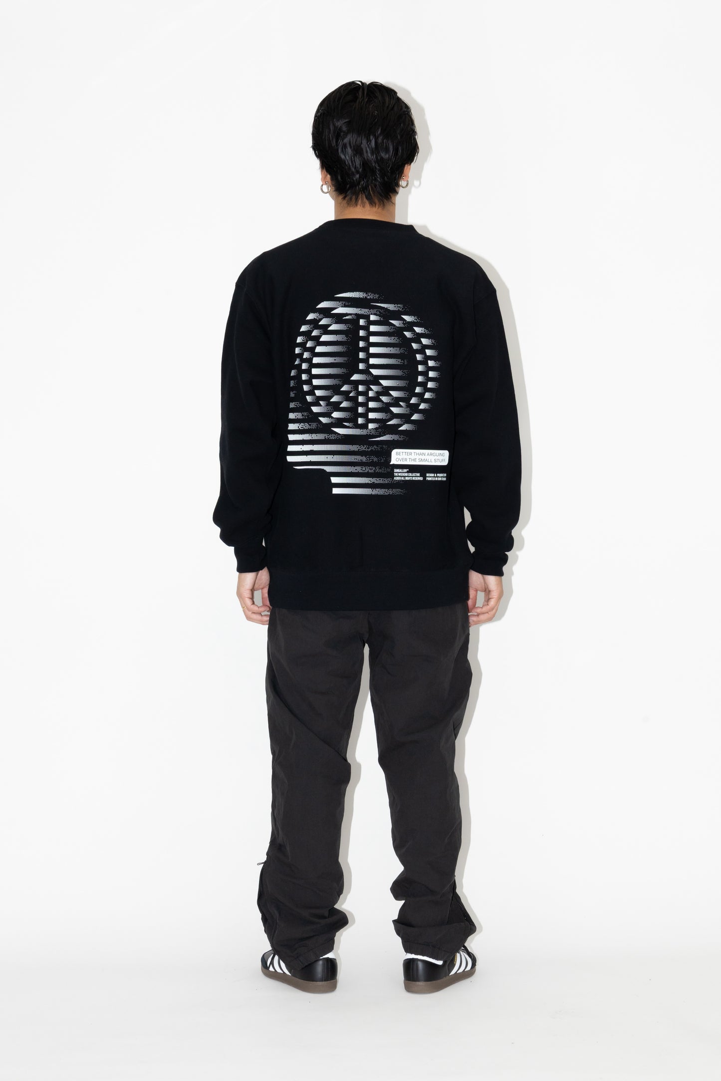 CREWNECK SWEATSHIRT “PEACEFUL MIND“