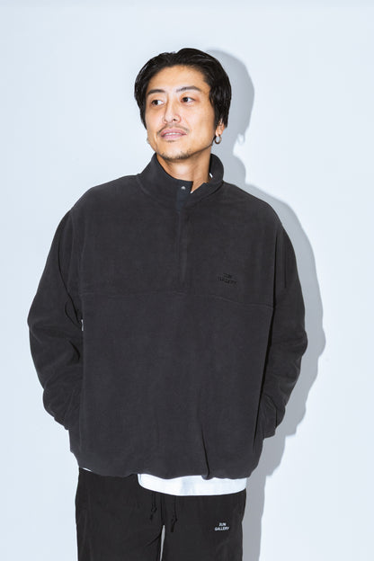 HOLIDAY POLAR FLEECE PULLOVER