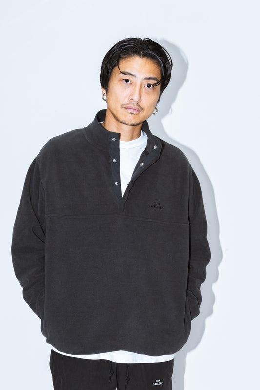 HOLIDAY POLAR FLEECE PULLOVER