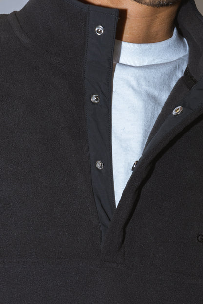 HOLIDAY POLAR FLEECE PULLOVER