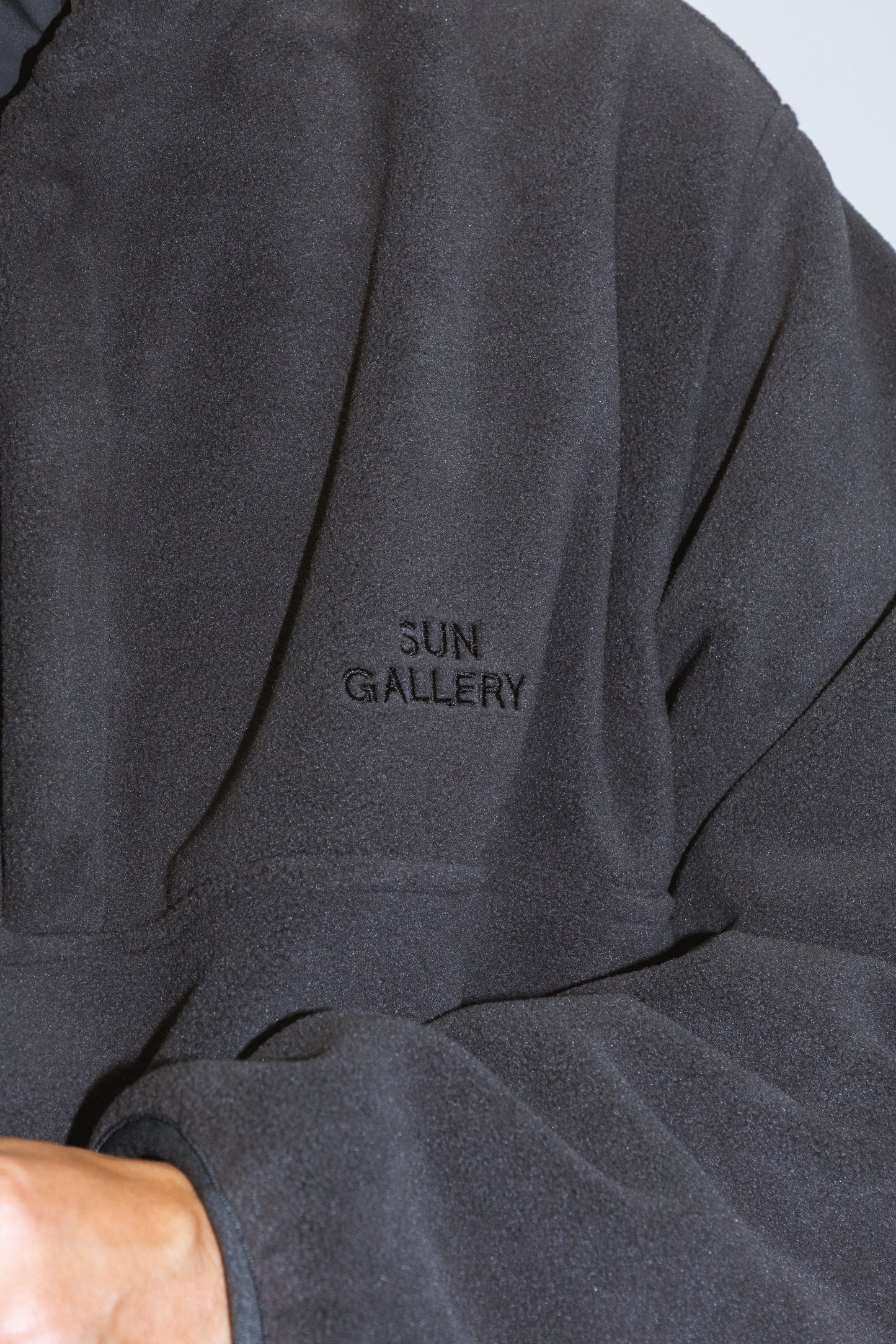 HOLIDAY POLAR FLEECE PULLOVER