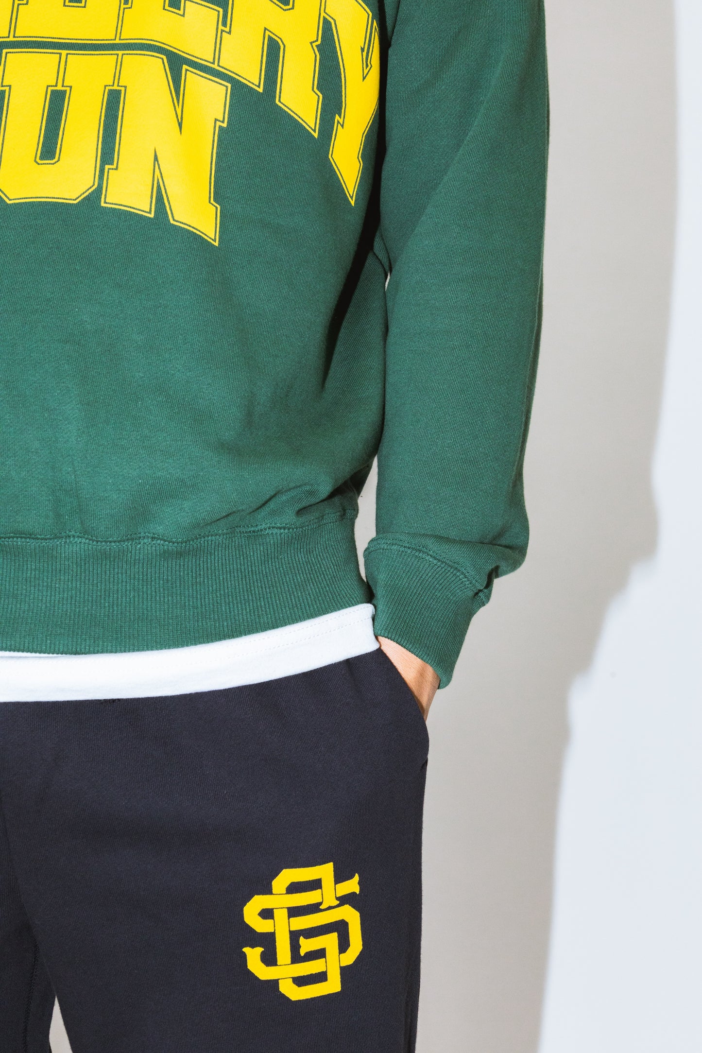 VARSITY CREWNECK SWEATSHIRT