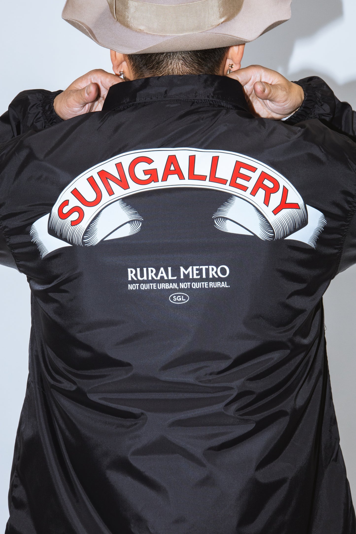 NYLON COACH JACKET "RIBBON"