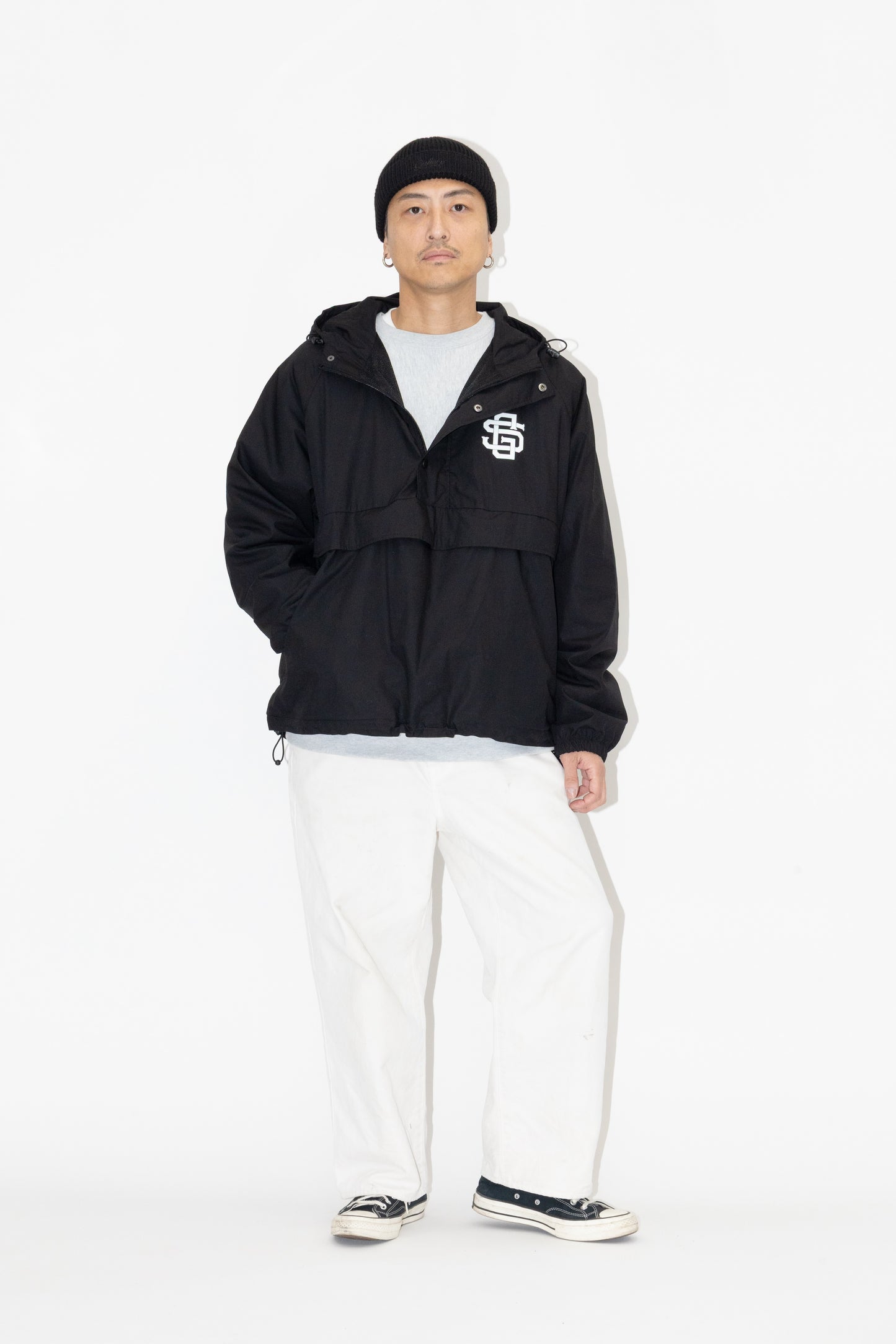 SG EMBLEM PULLOVER ANORAK