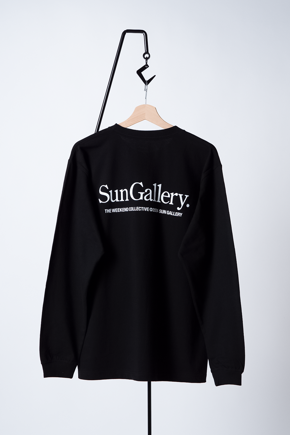 THE AESTHETIC LONG SLEEVE T-SHIRT