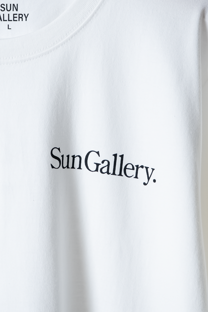 THE AESTHETIC LONG SLEEVE T-SHIRT
