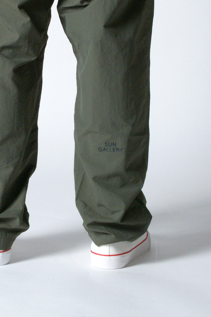 LIGHTWEIGHT NYLON PANTS