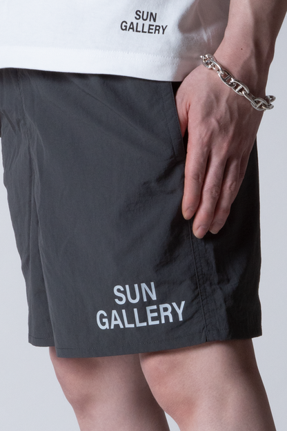 SUNGALLERY ナイロントラックハーフパンツ