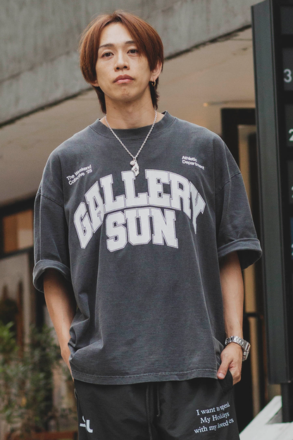 VARSITY OVERSIZED T-SHIRT